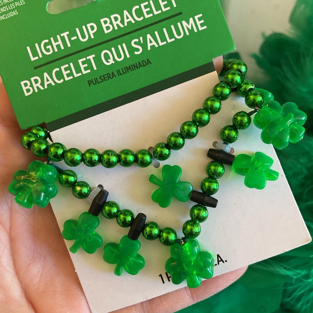 Fun Colorful Green Tutu  Feather Boa and Bracelet Set St. Patricks Day costume - Picture 5 of 5